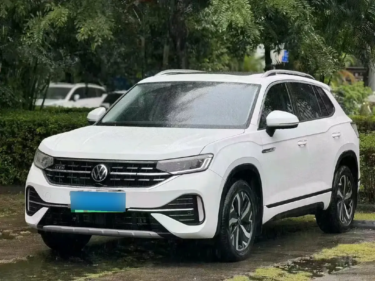 2023 Volkswagen Tayron GTE 1.4T 150HP L4 6DCT PHEV 13KWH