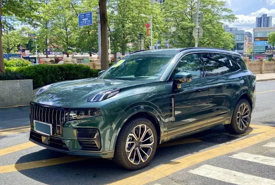 2024 LYNK&CO 09 EM-P 2.0T 254HP L4 3DHT PHEV 40.1KWH