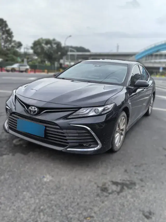 2021 Toyota Camry 2.0L 178HP L4 CVT