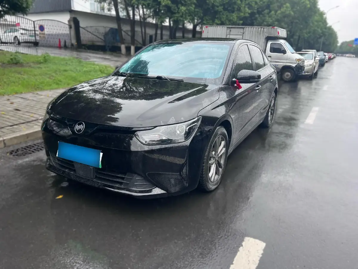 2021 Weltmeister E.5 BEV 58.589KWH