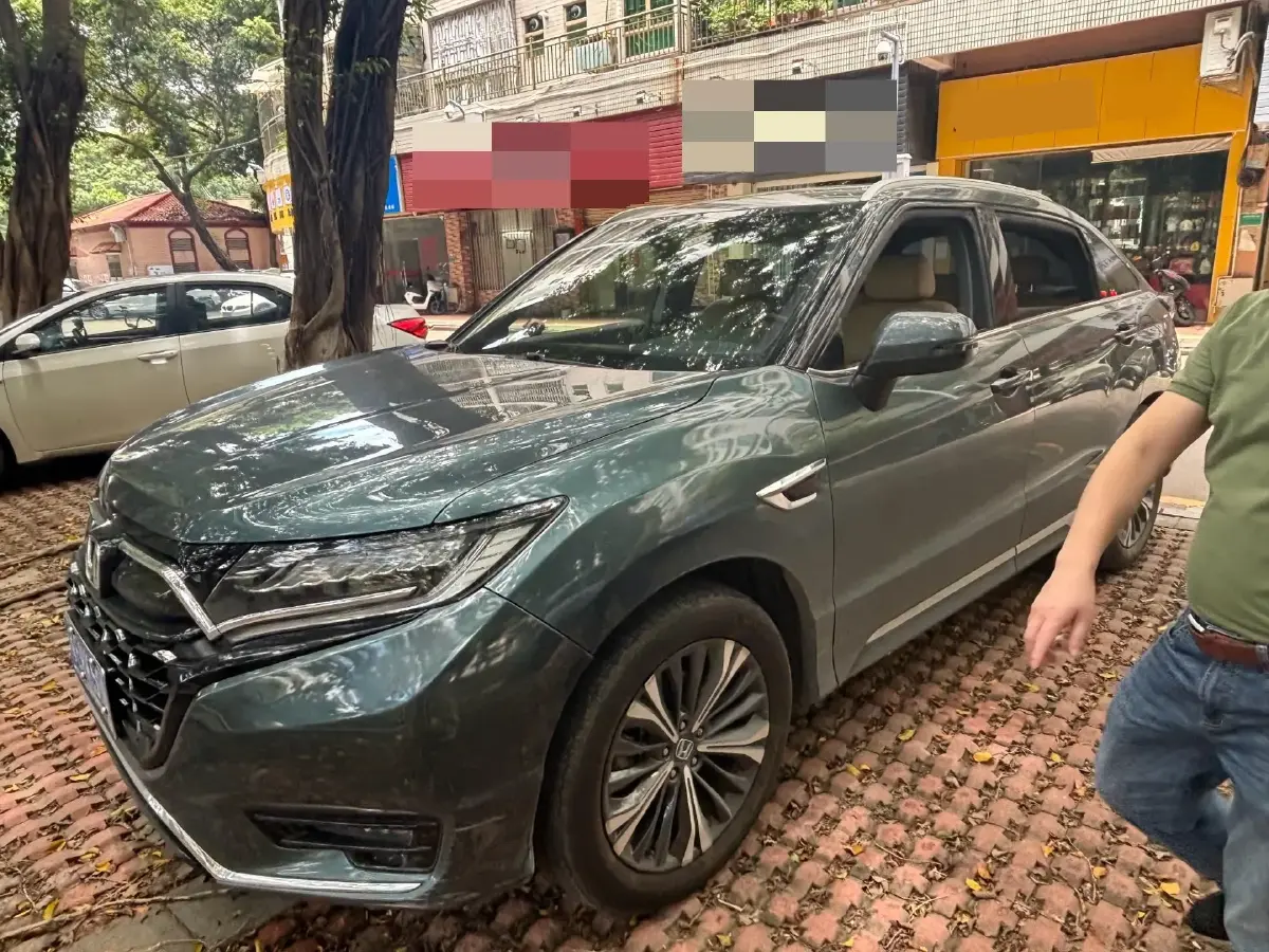 2020 Honda UR-V 2.0T 272HP L4 9AT