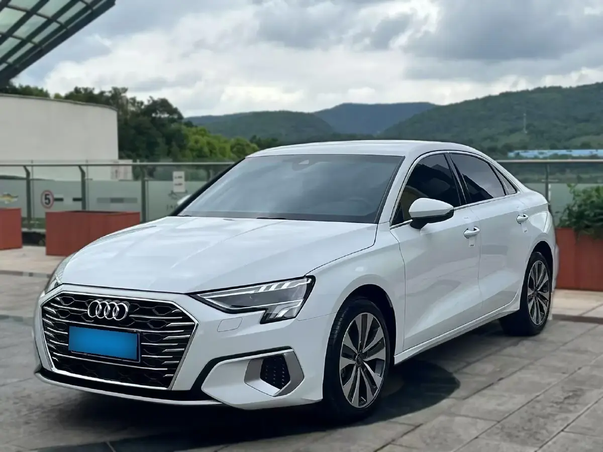 2022 Audi A3 1.4T 150HP L4 7DCT