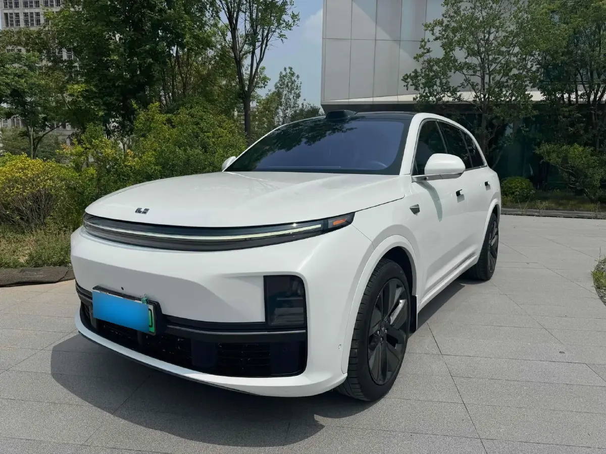 2023 Li L7 Range Extended 154HP REEV 40.9KWH