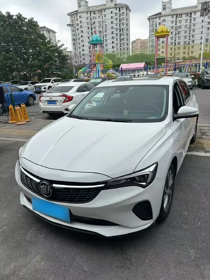 2023 Buick Verano 1.5T 184HP L4 CVT