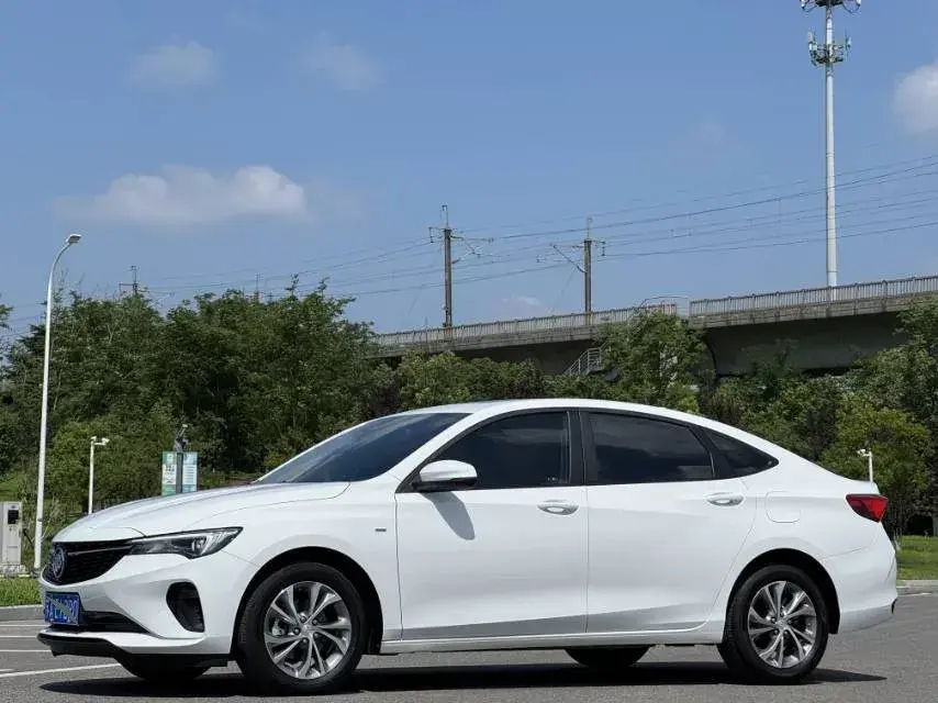 2022 Buick Verano 1.5T 184HP L4 CVT