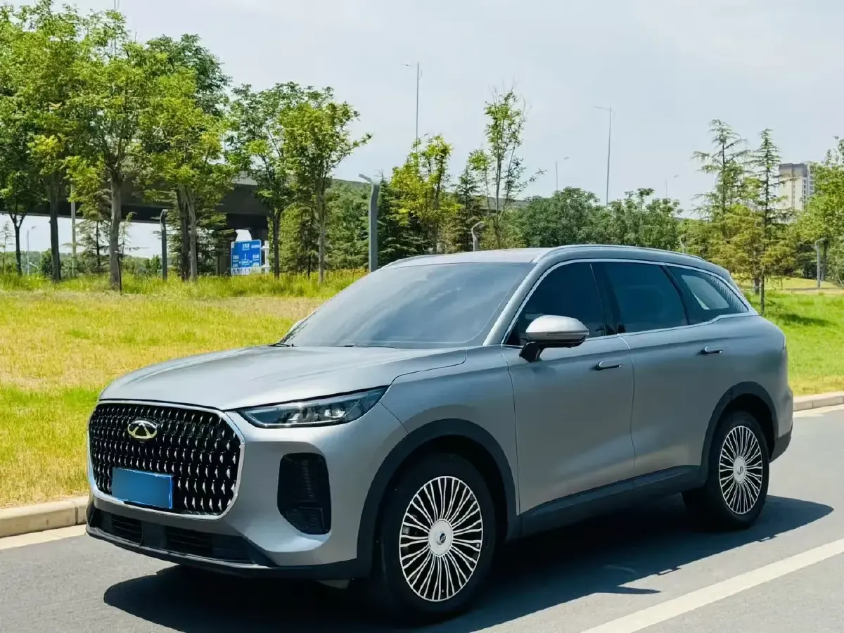 2025 Chery Tiggo 9 2.0T 261HP L4 8AT