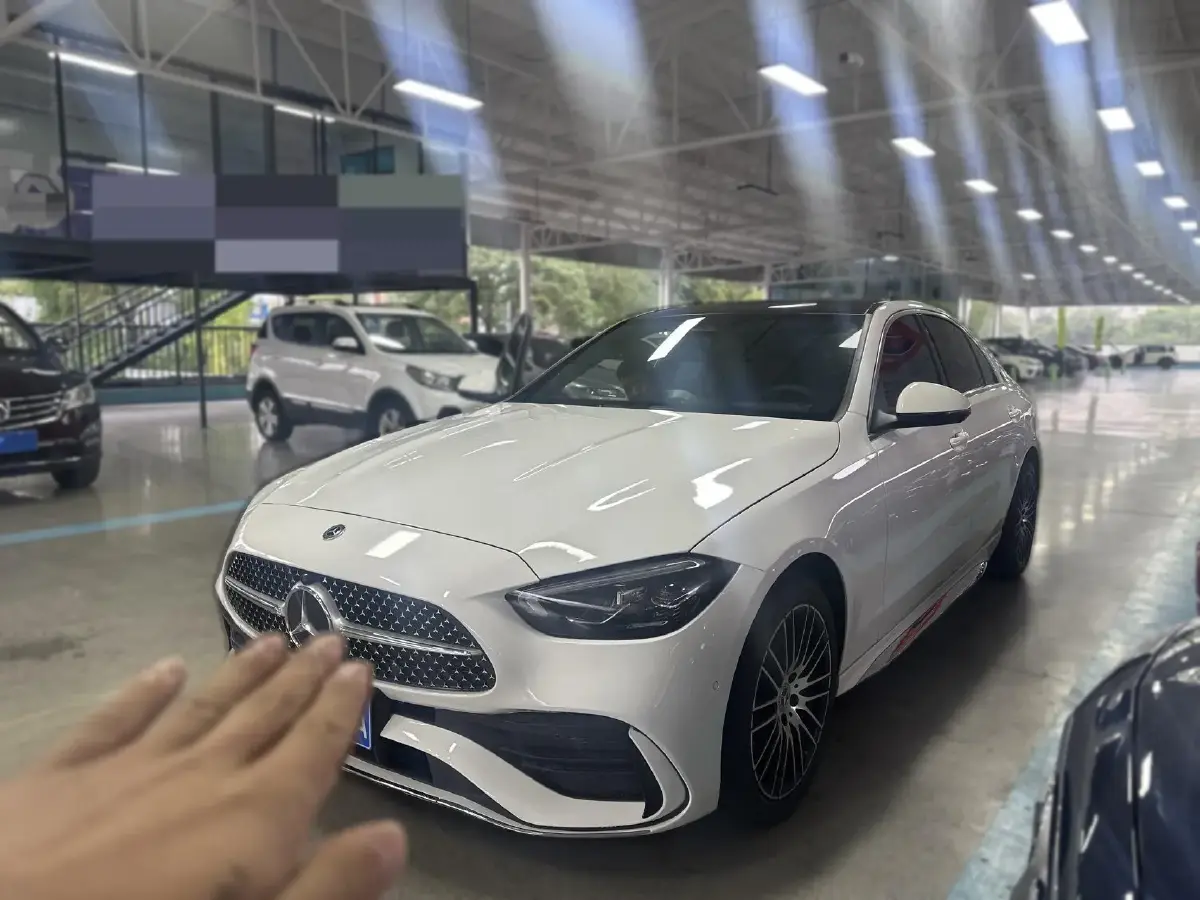 2025 Mercedes-Benz C Class 1.5T 204HP L4 9AT