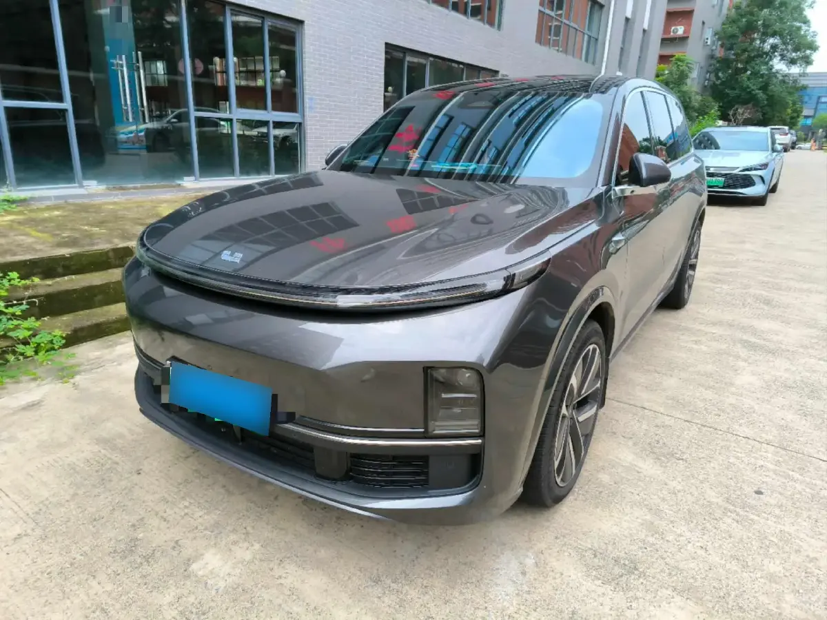 2023 Li L9 Range Extended 154HP REEV 42.6KWH