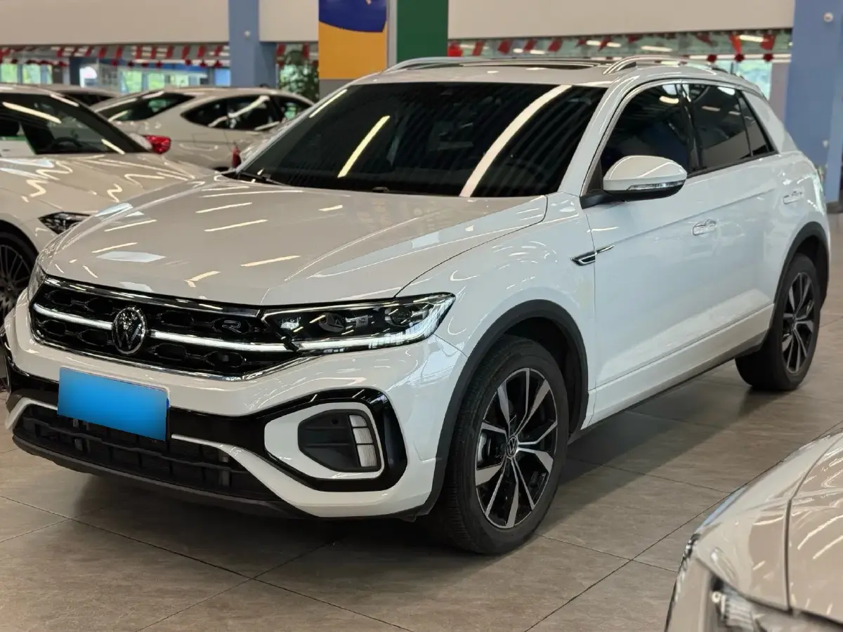 2024 Volkswagen T-Roc 1.5T 160HP L4 7DCT