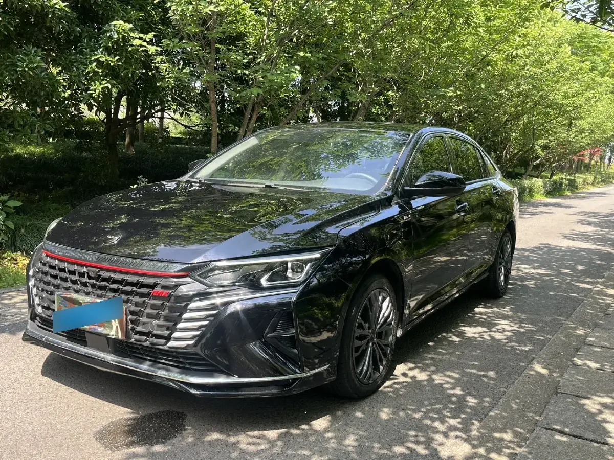 2022 DongFeng Aeolus YiXuan MAX 1.5T 190HP L4 7DCT