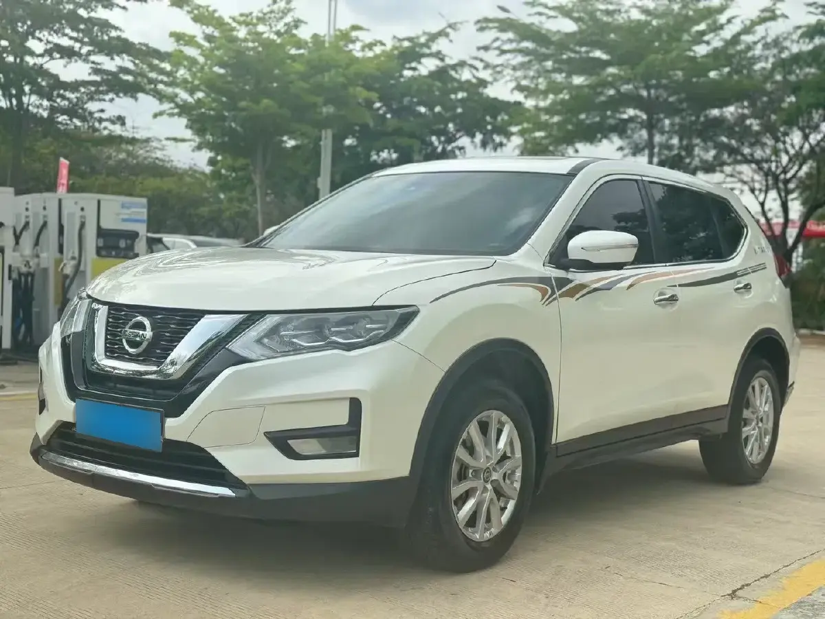 2022 Nissan X-Trail 2.0L 151HP L4 CVT