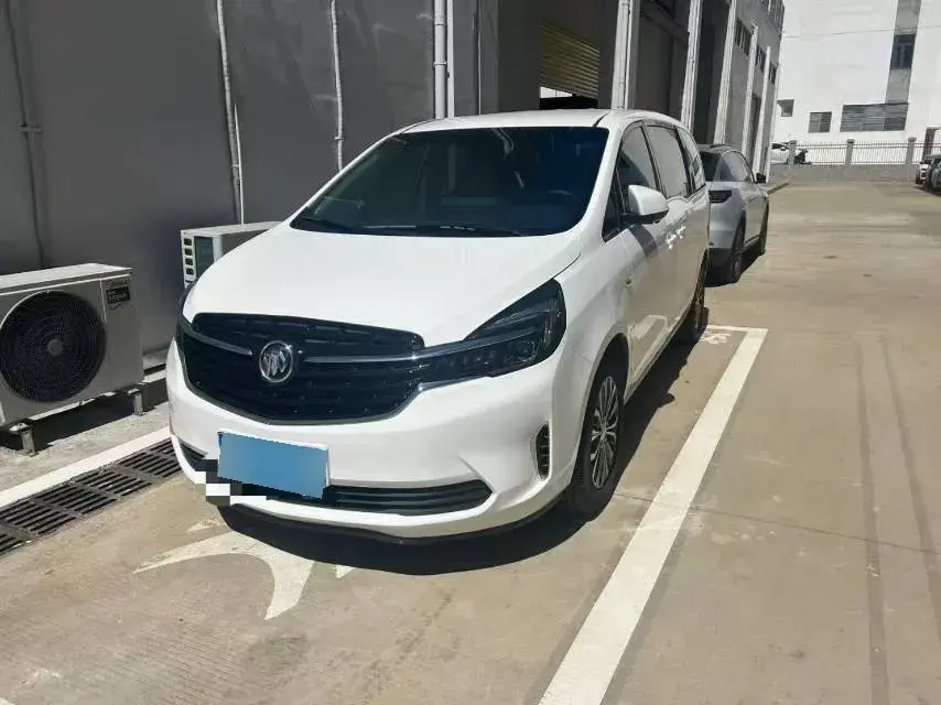 2022 Buick GL8 2.0T 237HP L4 9AT