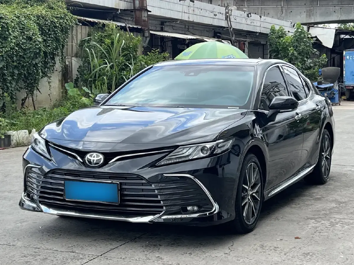 2023 Toyota Camry 2.5L 207HP L4 8AT
