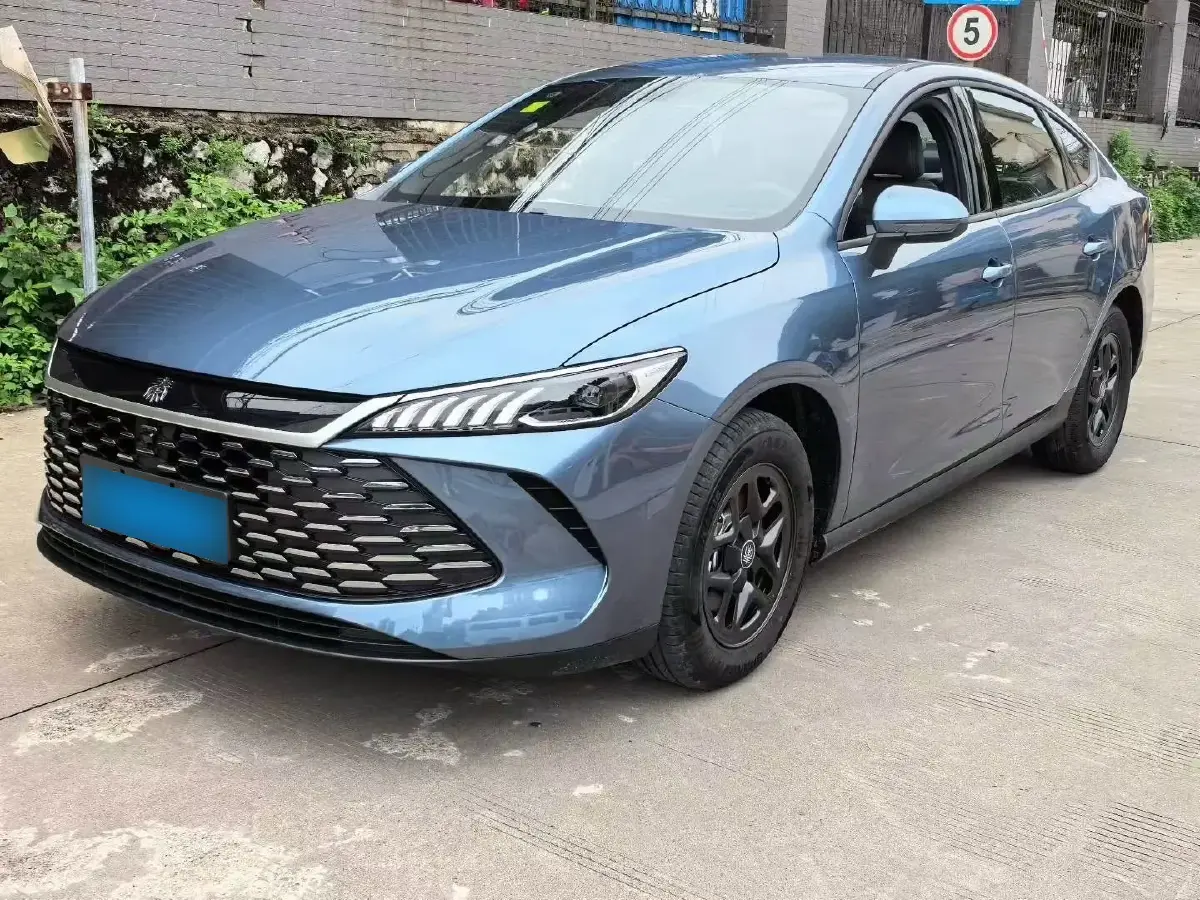 2025 BYD Qin Plus 1.5L 101HP L4 E-CVT PHEV 7.68KWH