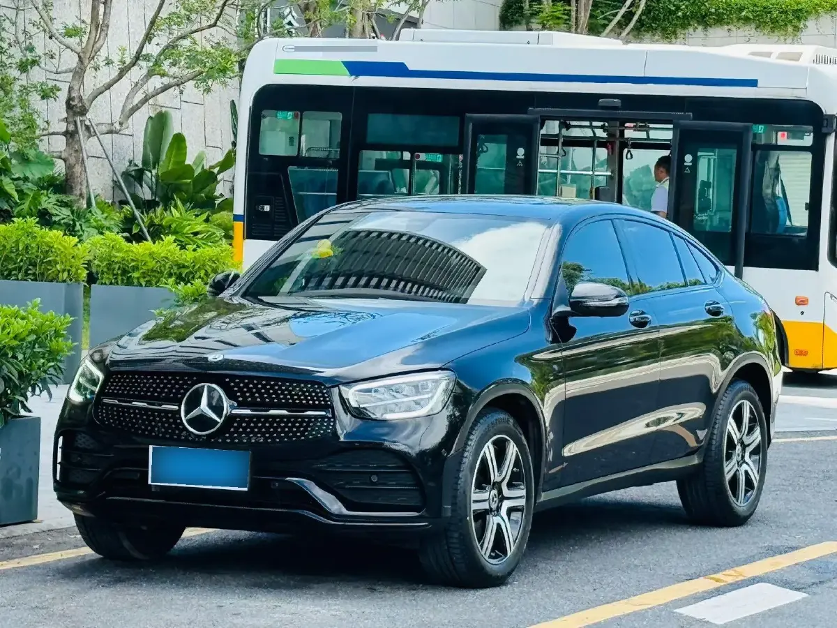 2022 Mercedes-Benz GLC Class 2.0T 197HP L4 9AT