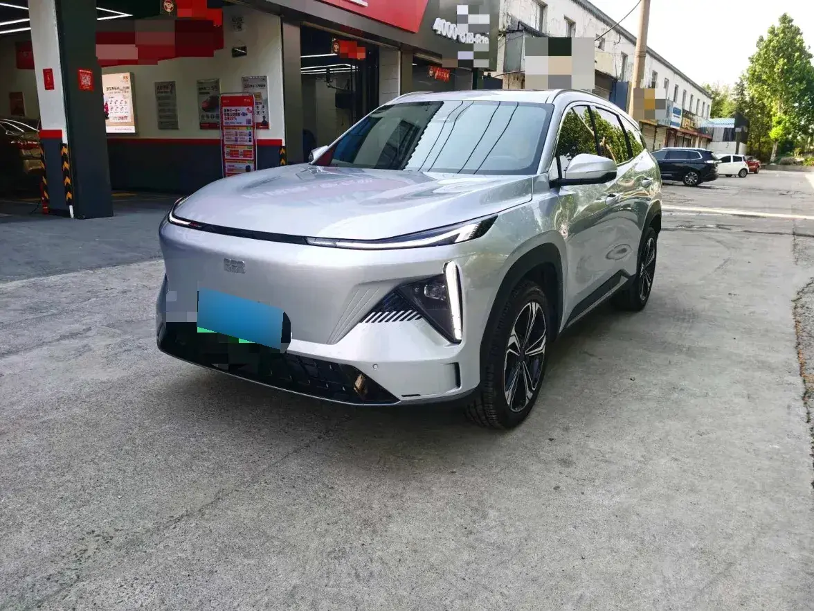 2024 Geely Galaxy L7 1.5T 163HP L4 3DHT PHEV 18.7KWH