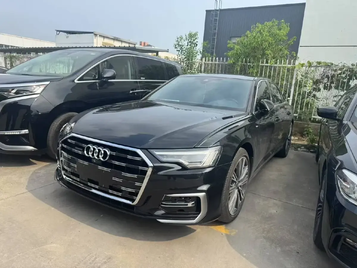 2024 Audi A6L 3.0T 340HP V6 7DCT