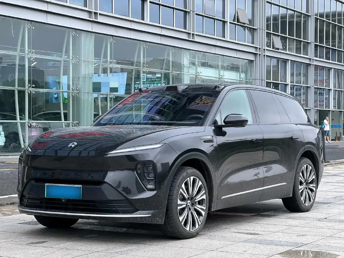 2024 NIO ES8 BEV 75KWH