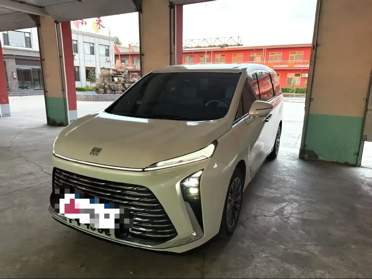 2025 Buick GL8 2.0T 237HP L4 9AT