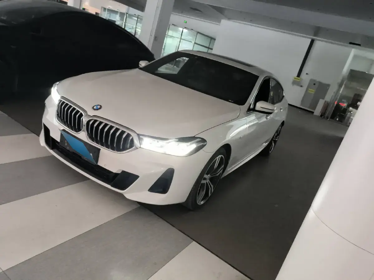 2021 BMW 6 Series GT 2.0T 258HP L4 8AT