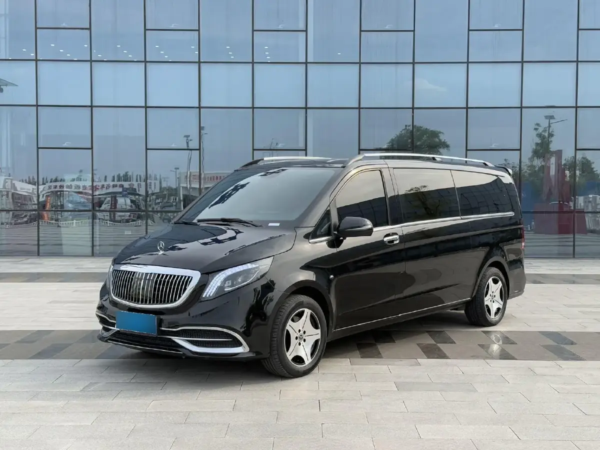 2023 Mercedes-Benz Vito 2.0T 211HP L4 9AT