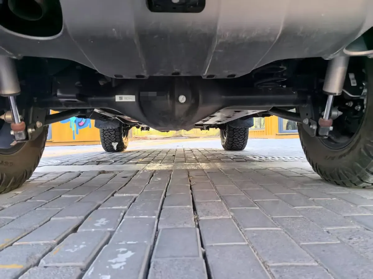 2025 212 212 T01 2.0T 252HP L4 8AT,autocango,china used car exporter,china ev exporter,chinese used car exporter,chinese used ev exporter