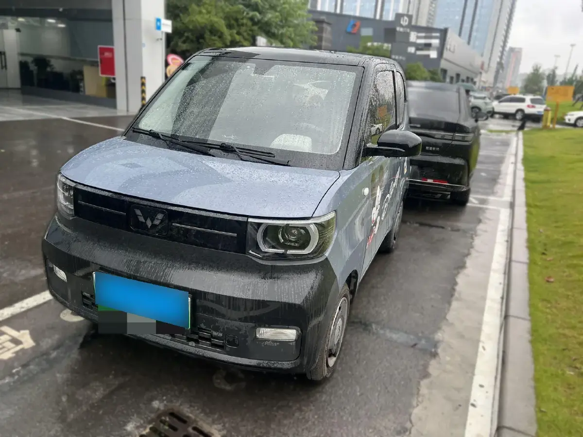2021 WuLing HongGuang MINI EV BEV 13.8KWH