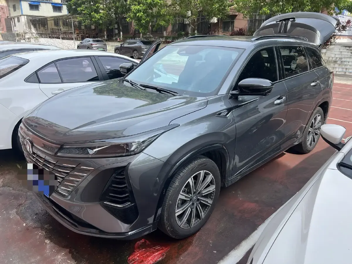 2024 ChangAn CS75 Plus 1.5T 188HP L4 8AT