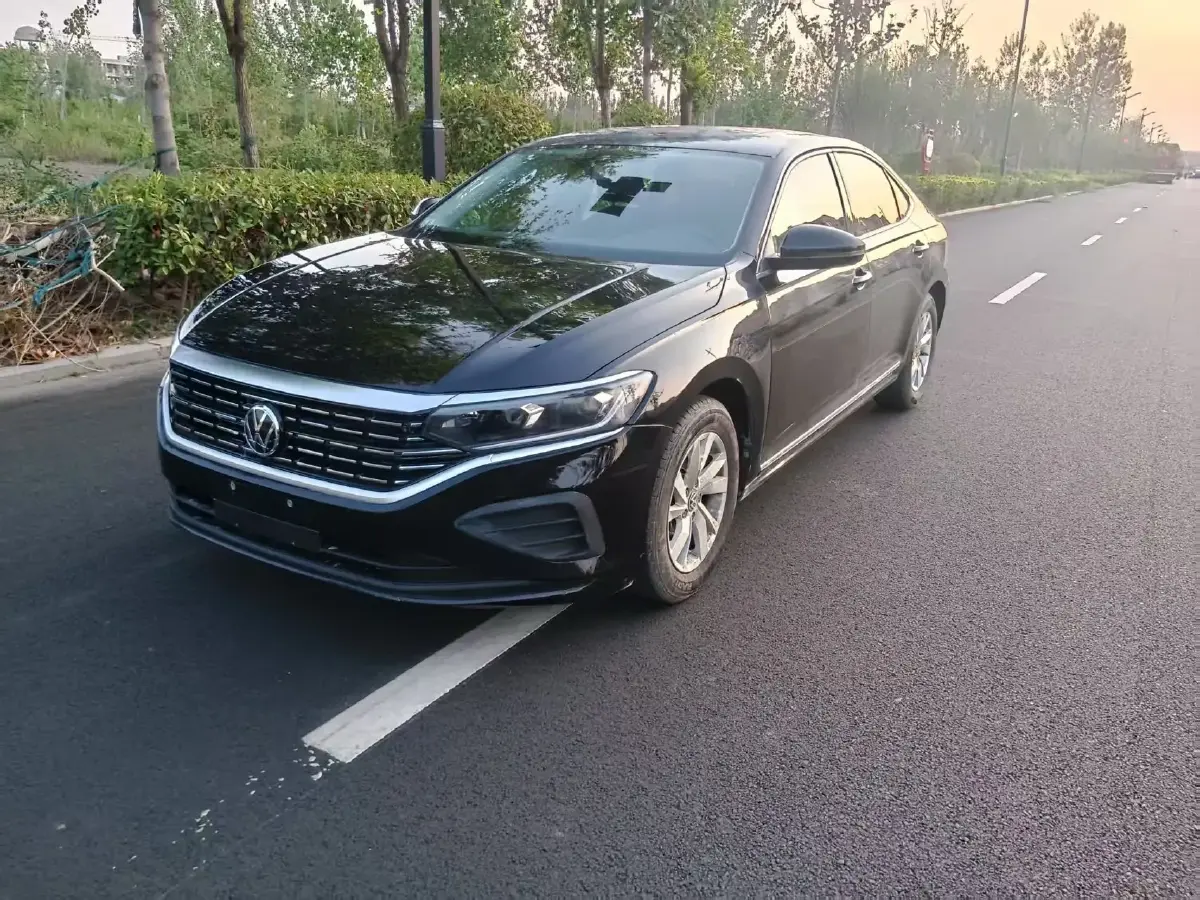 2022 Volkswagen Passat 1.4T 150HP L4 7DCT