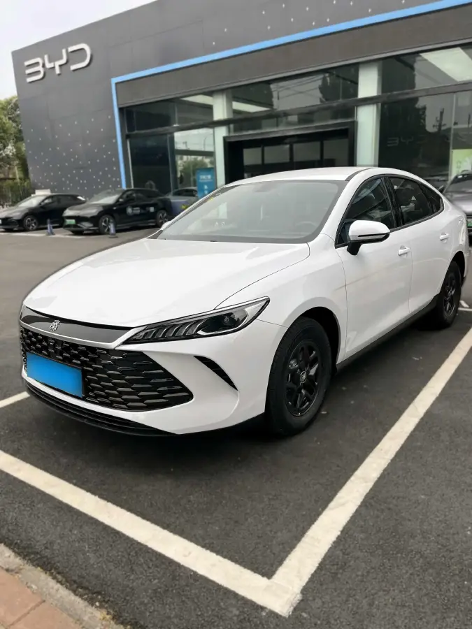 2025 BYD Qin Plus 1.5L 101HP L4 E-CVT PHEV 7.68KWH