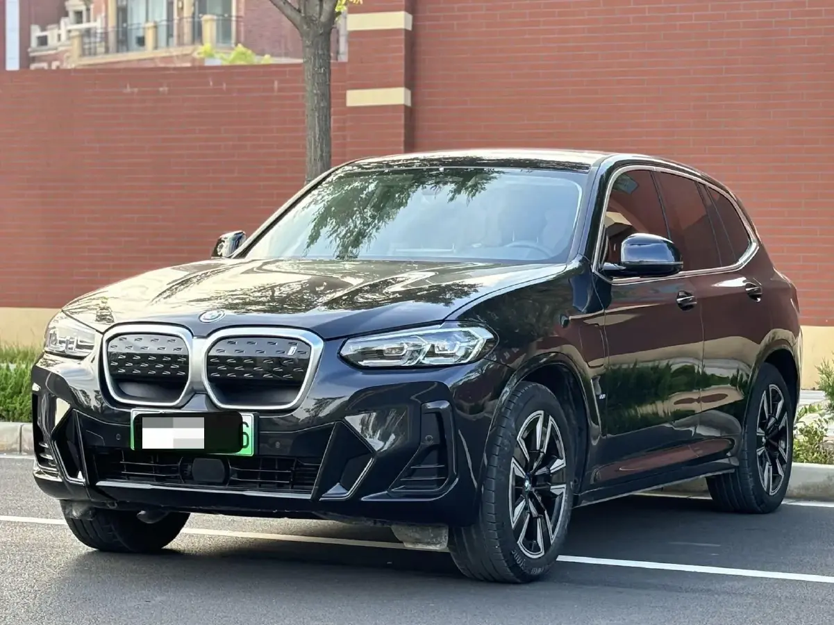 2024 BMW iX3 BEV 80KWH