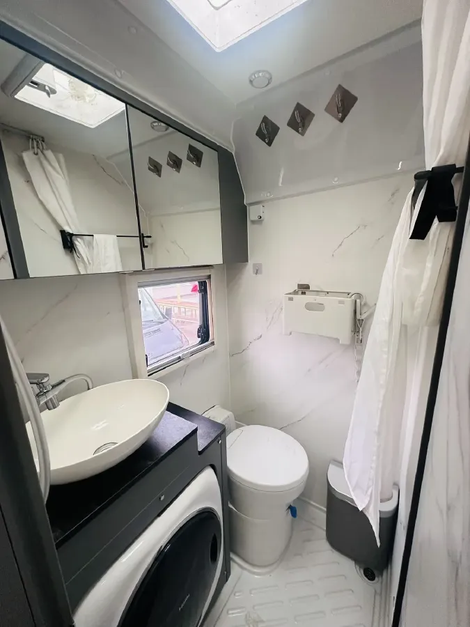 2023 MAXUS T90 RV 2.0T 218HP L4 8AT,autocango,china used car exporter,china ev exporter,chinese used car exporter,chinese used ev exporter