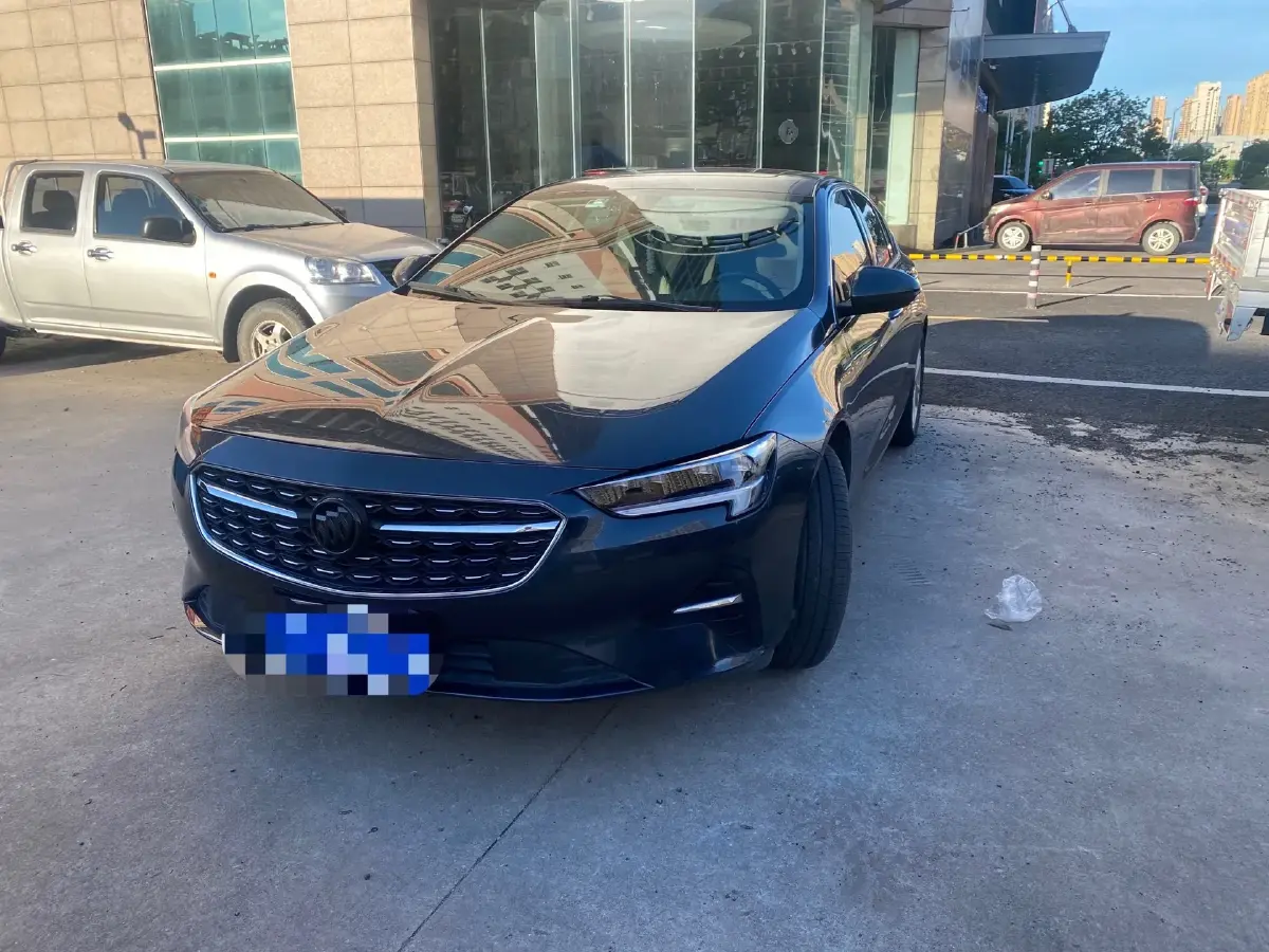 2020 Buick Regal 1.5T 169HP L4 9AT