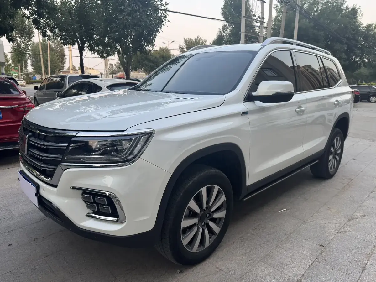 2019 Roewe RX8 2.0T 222HP L4 6AT