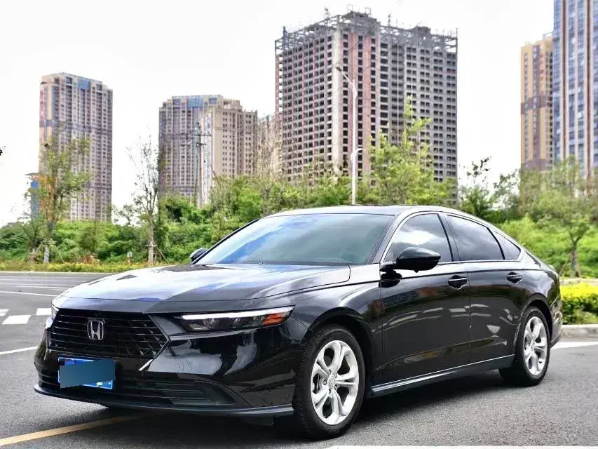 2023 Honda Accord 1.5T 192HP L4 CVT