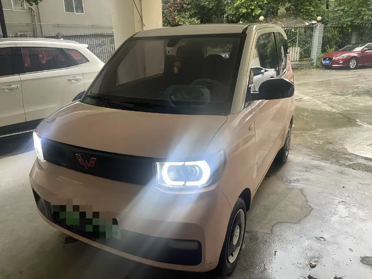 2022 WuLing HongGuang MINI EV BEV 9.3KWH