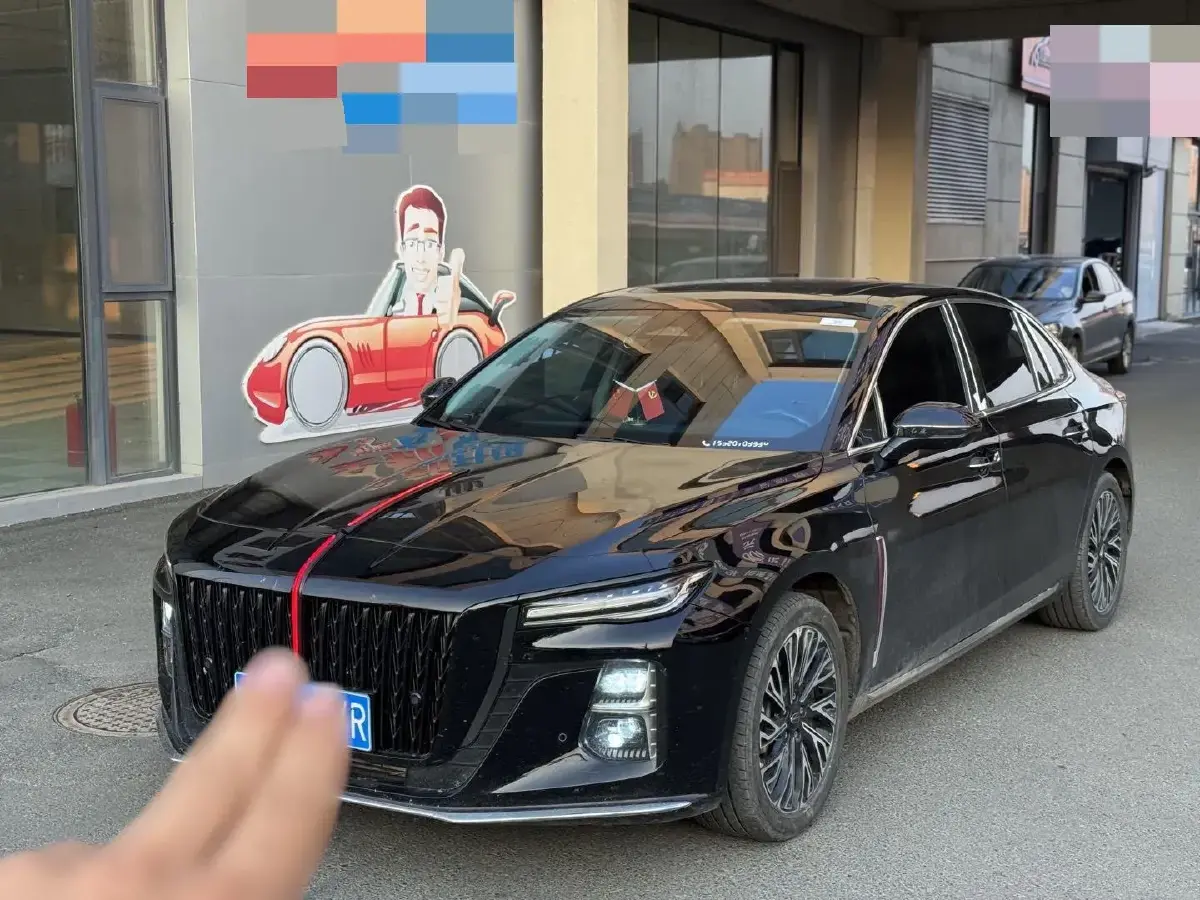 2023 HongQi H5 2.0T 224HP L4 8AT