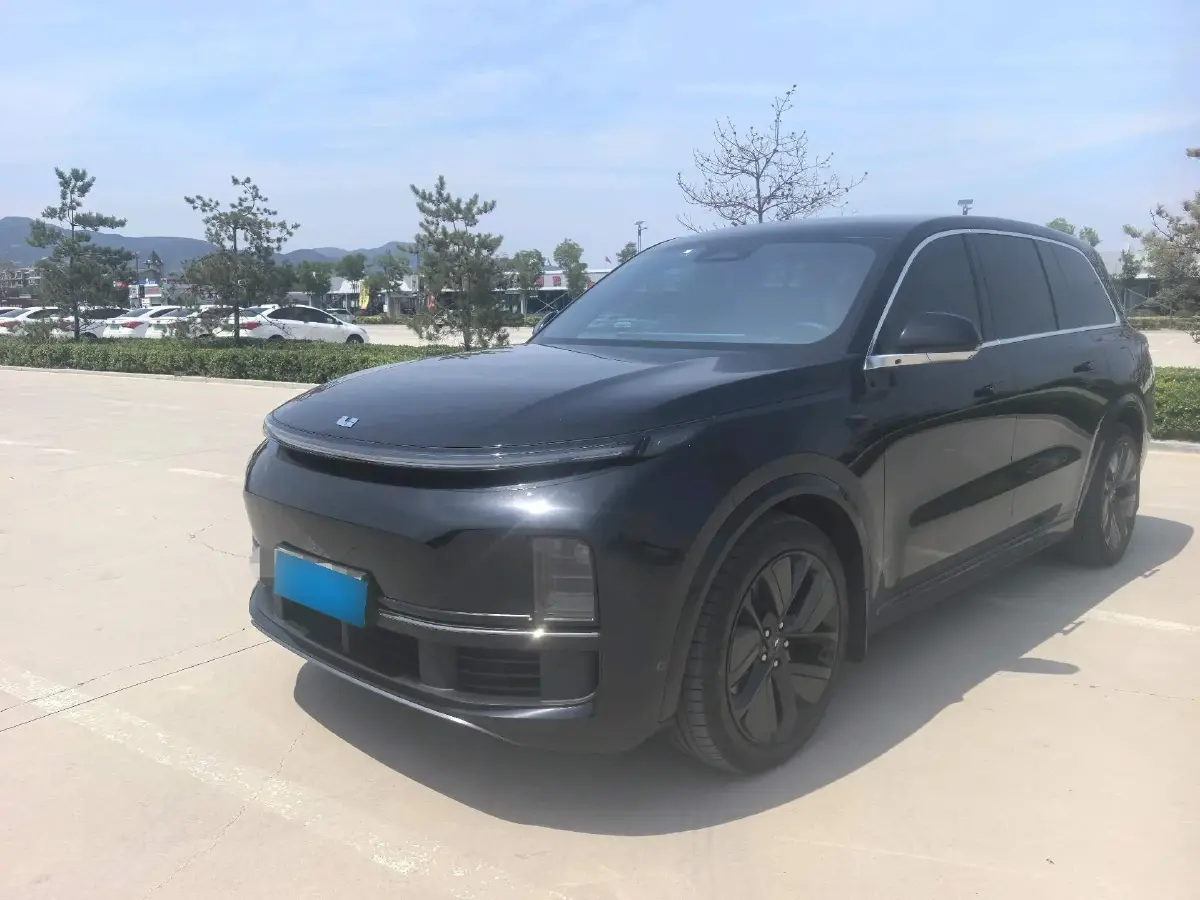 2023 Li L9 Range Extended 154HP REEV 42.6KWH