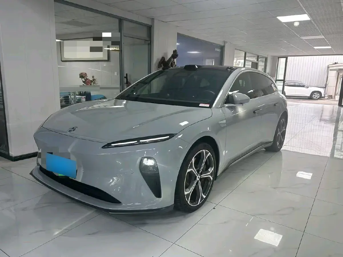 2022 NIO ET5 BEV 75KWH