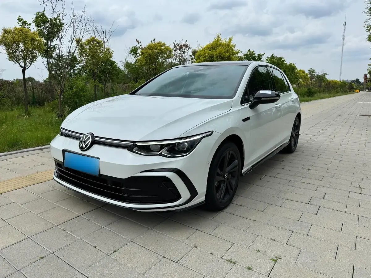 2021 Volkswagen Golf 1.4T 150HP L4 7DCT