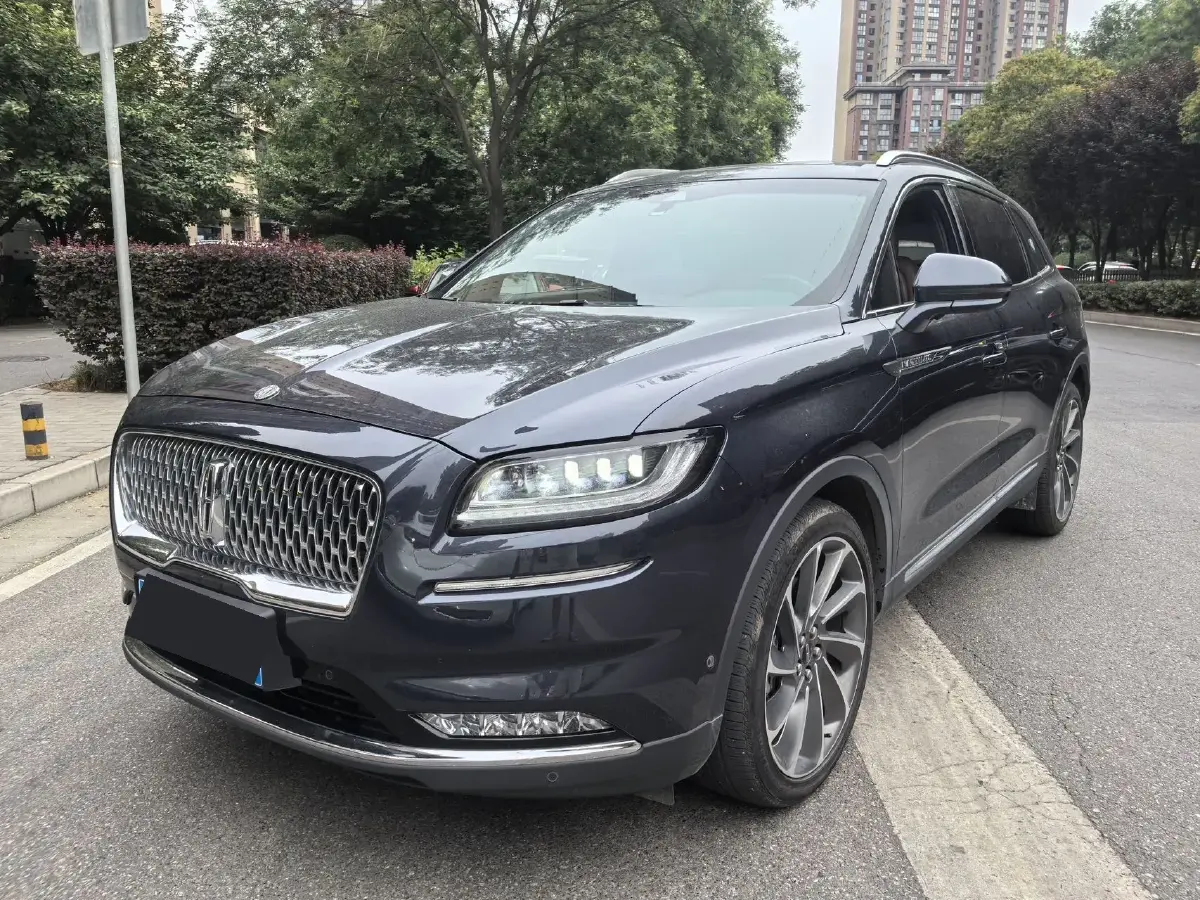 2021 Lincoln Nautilus 2.7T 322HP V6 8AT