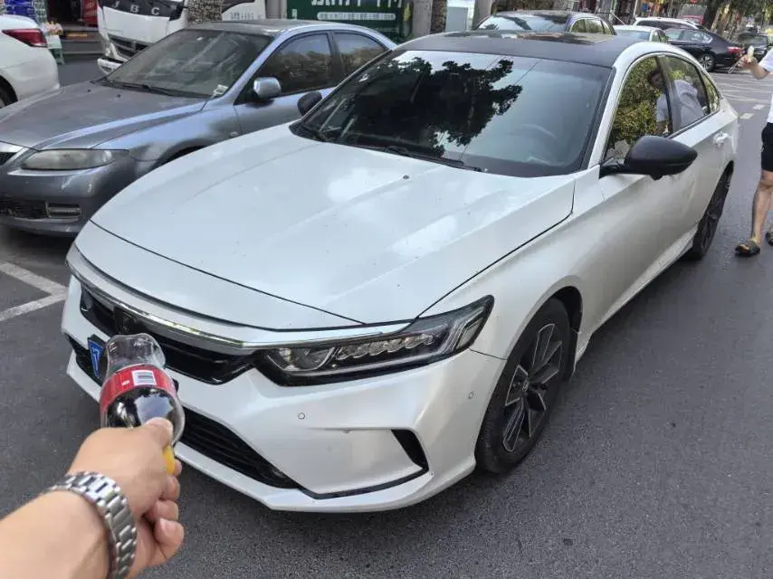 2022 Honda Inspire 1.5T 194HP L4 CVT