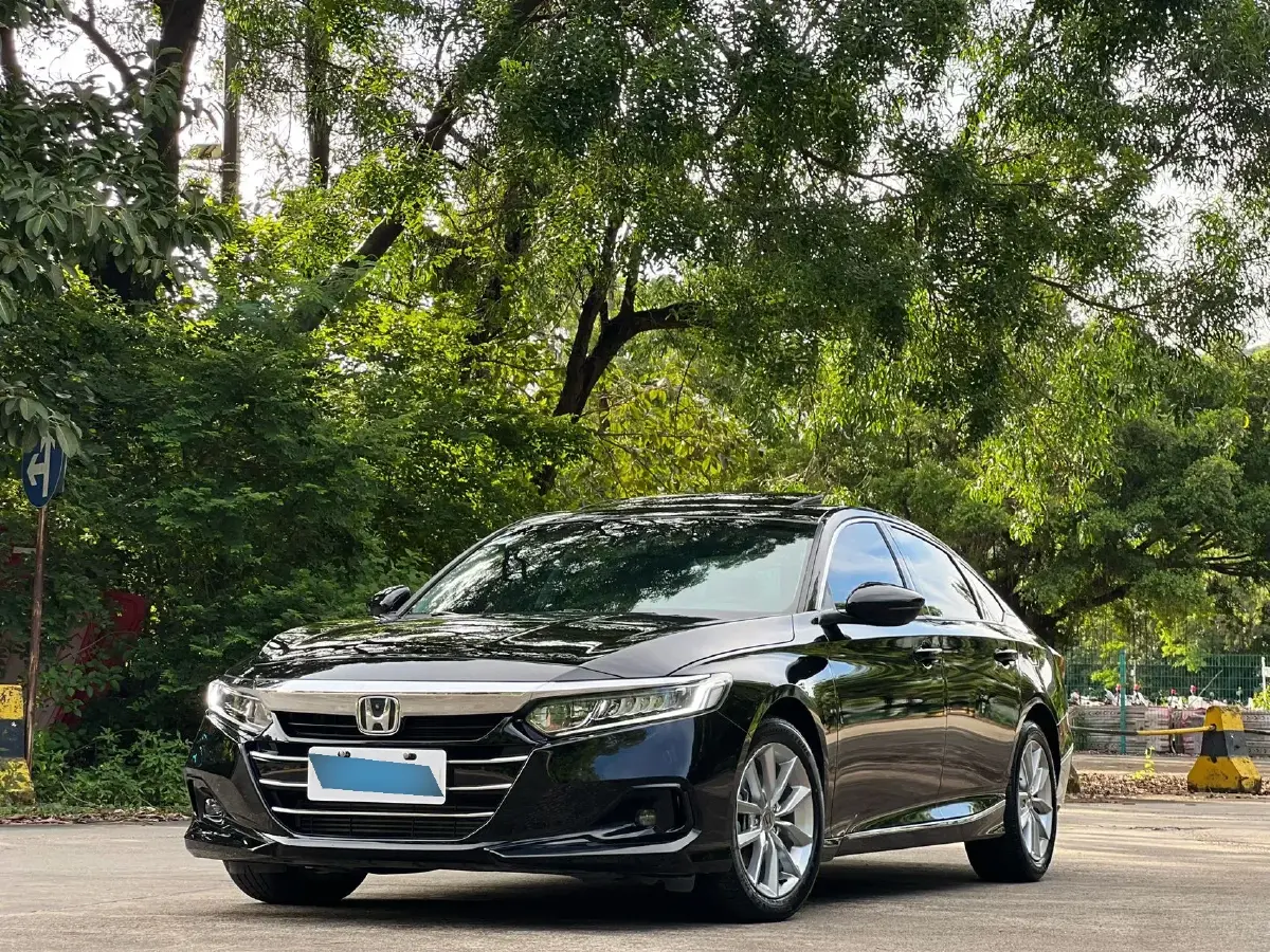 2022 Honda Accord 1.5T 194HP L4 CVT