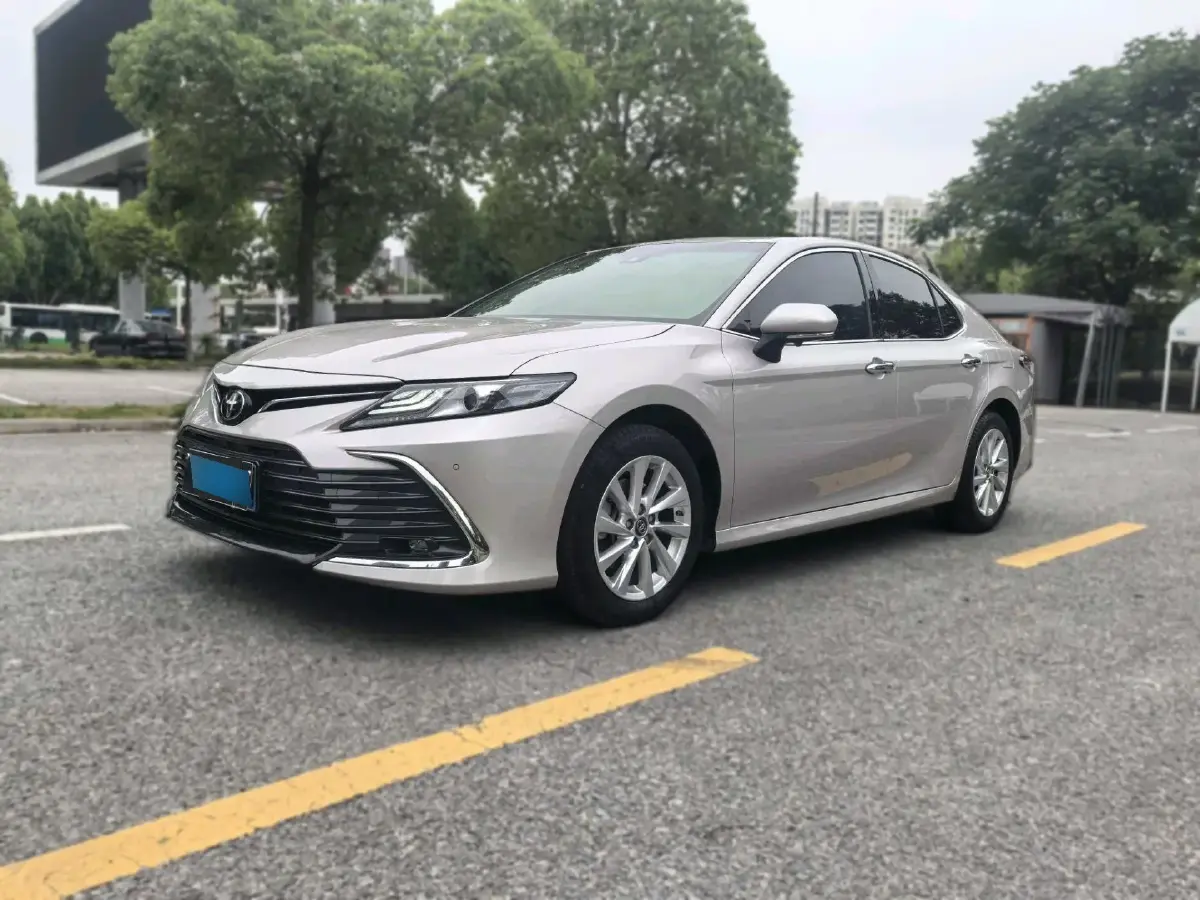 2021 Toyota Camry 2.0L 178HP L4 CVT