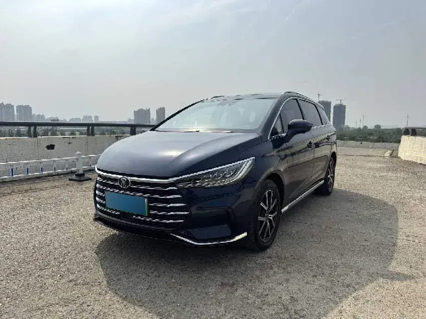 2022 BYD Song MAX 1.5L 110HP L4 E-CVT PHEV 18.3KWH