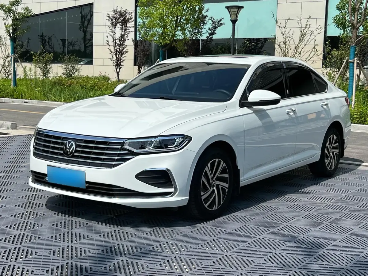 2023 Volkswagen Lavida 1.5L 113HP L4 6AT