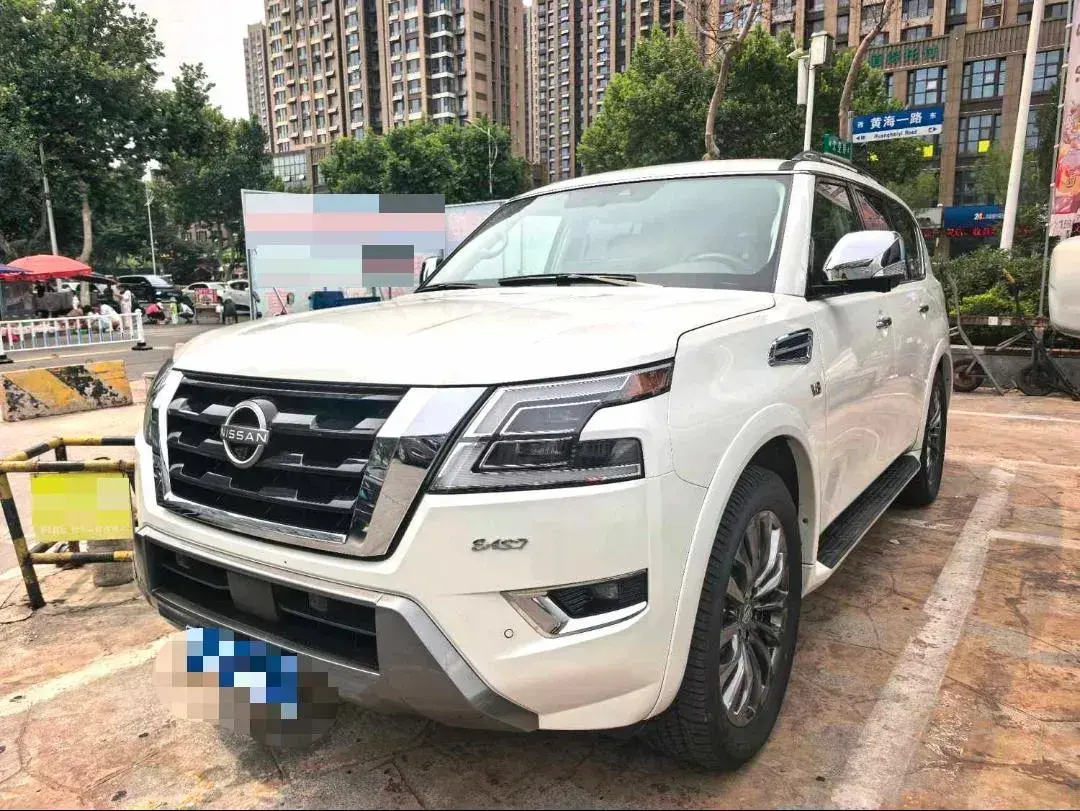 2023 Nissan Patrol 5.6L 400HP V8 7AT