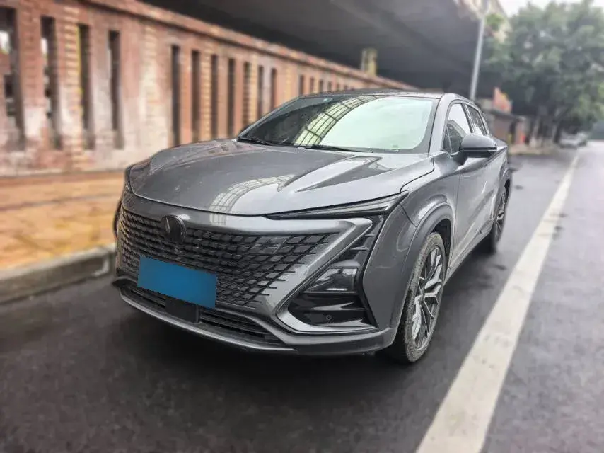 2022 ChangAn UNI-T 1.5T 188HP L4 7DCT