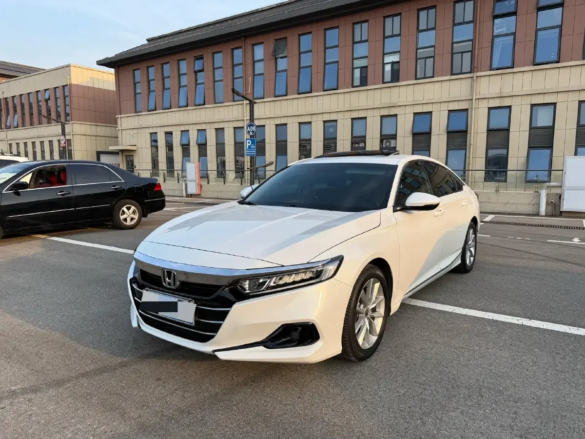 2022 Honda Accord 1.5T 194HP L4 CVT
