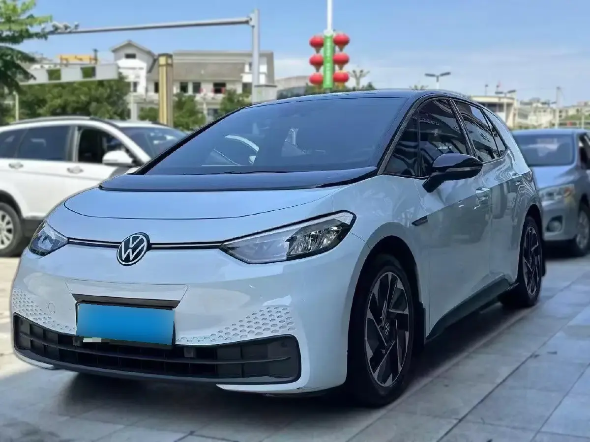 2023 Volkswagen ID.3 BEV 52.8KWH